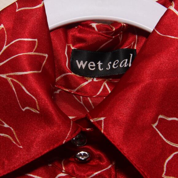 Vintage Wet Seal Satin Floral Top No size tag Short sleeve - Picture 5 of 7